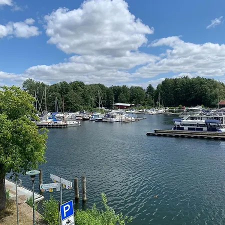 Studio-apartment Mit Balkon In Plau Am Fusslaeufig Zum Und Zur Altstadt Appartement
