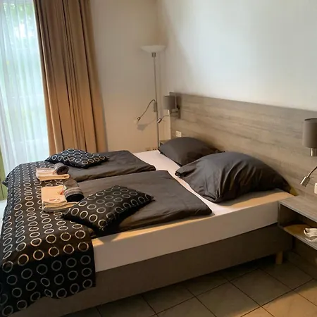 Appartement Studio-apartment Mit Balkon In Plau Am Fusslaeufig Zum Und Zur Altstadt *