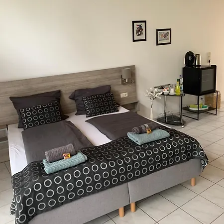 Seeglueck Plau Am - Modernes Mit Balkon Nahe -altstadt *