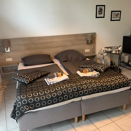 Studio-apartment Mit Balkon In Plau Am Fusslaeufig Zum Und Zur Altstadt Plau am See