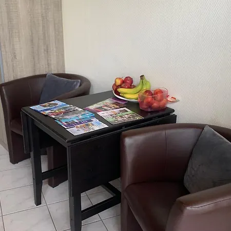 Seeglueck Plau Am - Modernes Mit Balkon Nahe -altstadt Apartmán